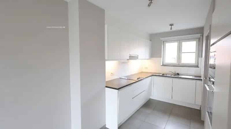 Appartement te huur Roeselare 2 slaapkamers terras