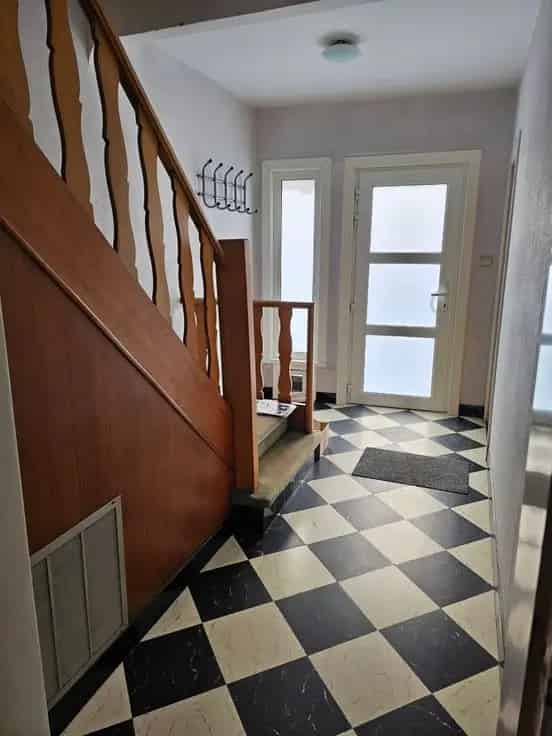 Te renoveren woning Kontich centrum 6 slaapkamers