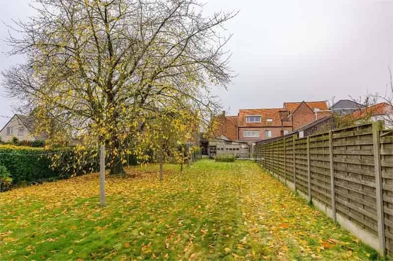 Ruime gezinswoning te koop Pittem 3 slaapkamers