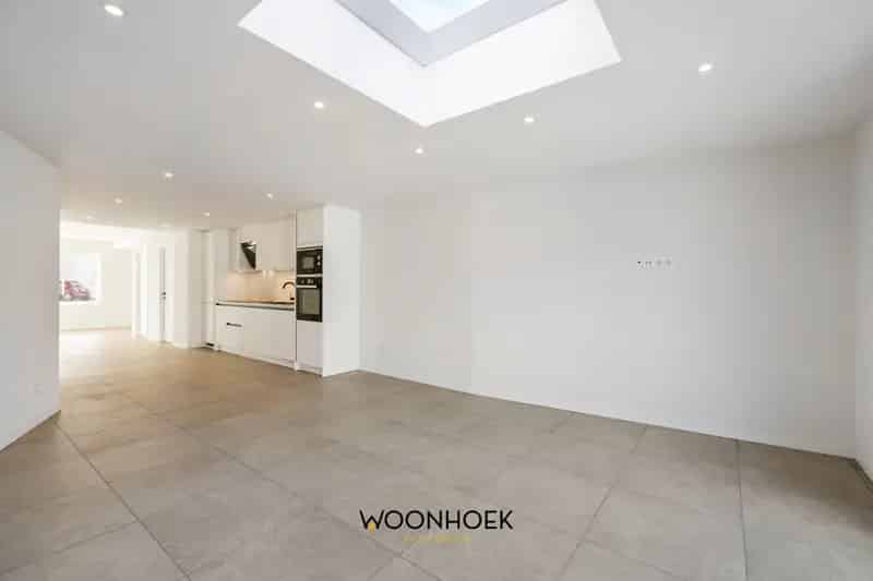Huis te koop Lokeren: Luxe gerenoveerde woning 3 slaapkamers