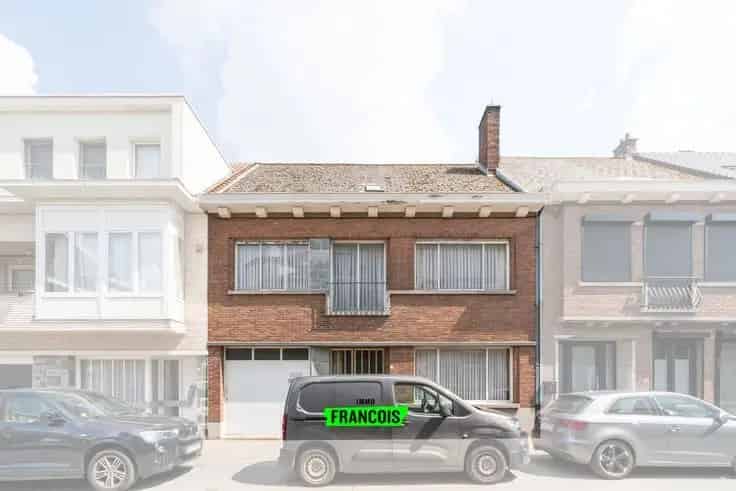 Huis Te Koop Zottegem: 4 Slaapkamers, Garage, Tuin