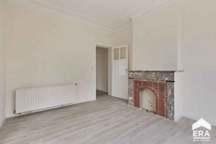 Appartement Te Koop Laeken Toplocatie Nabij Parken
