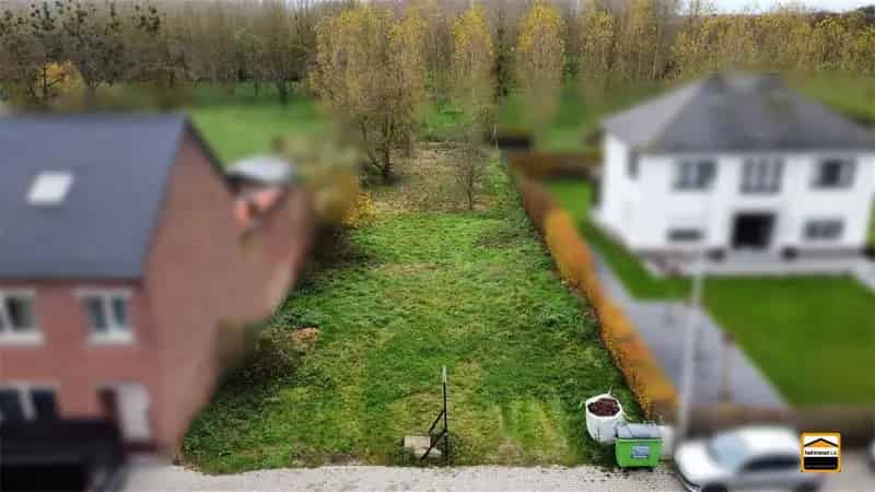 Bouwgrond te huur te Heers - 10a 93ca - Halfopen Bebouwing