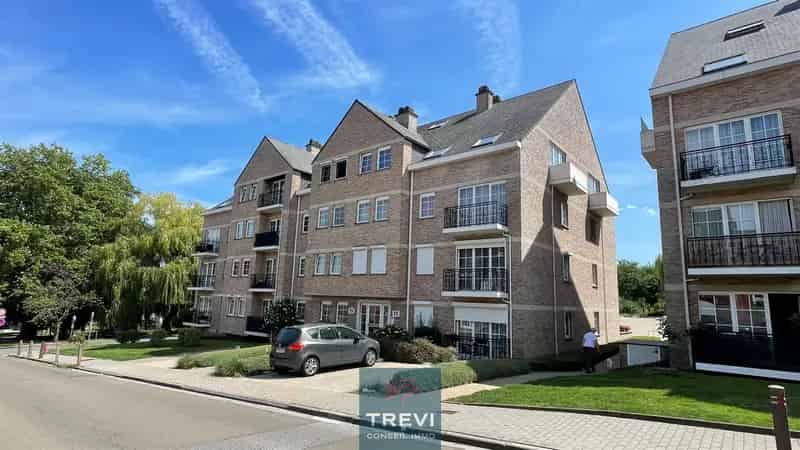 Appartement te Koop Nabij Centrum 2 slaapkamers Terras Garage