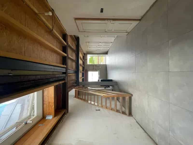 Huis te koop 3 slaapkamers 2 garages renovatieproject