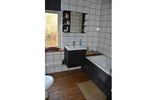 Huur 4 slaapkamer huis in Namur