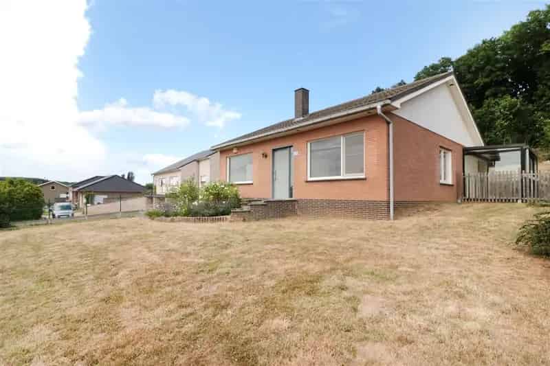 Unieke woning met 1 grote en 2 kleine slaapkamers