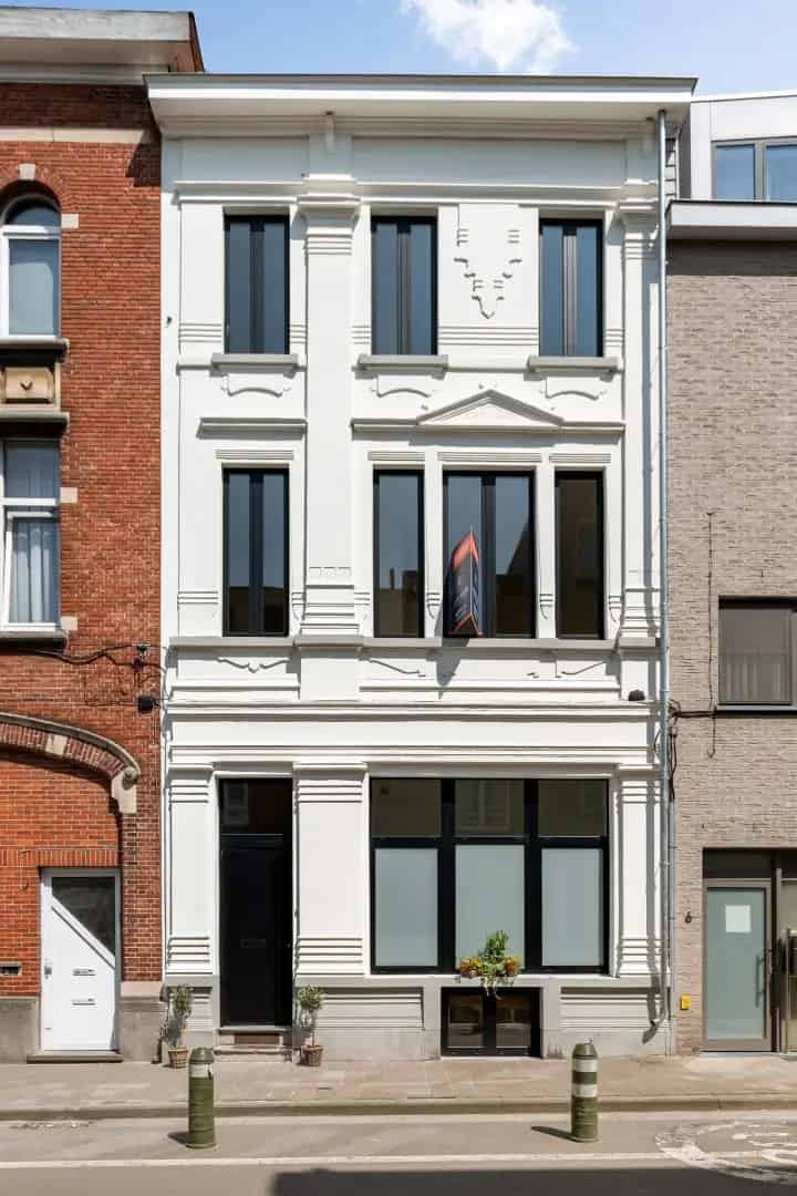 Herenhuis Gent: 4 slaapkamers, 2 badkamers, modern, 260m²