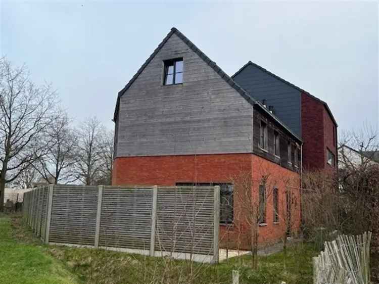 Recente en energiezuinige woning !