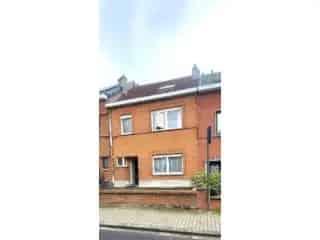 Huis te koop Strombeek-Bever - Gezinswoning met 4 slaapkamers en garage