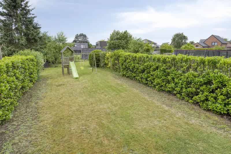 Gezinswoning te Linden 3 slaapkamers tuin garage