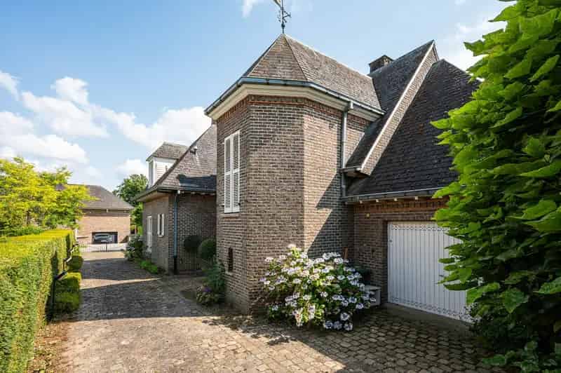 Te renoveren Villa Mariakerke