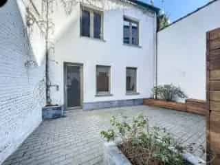 Gelijkvloers Appartement Anderlecht 1 Slaapkamer Binnenplaats