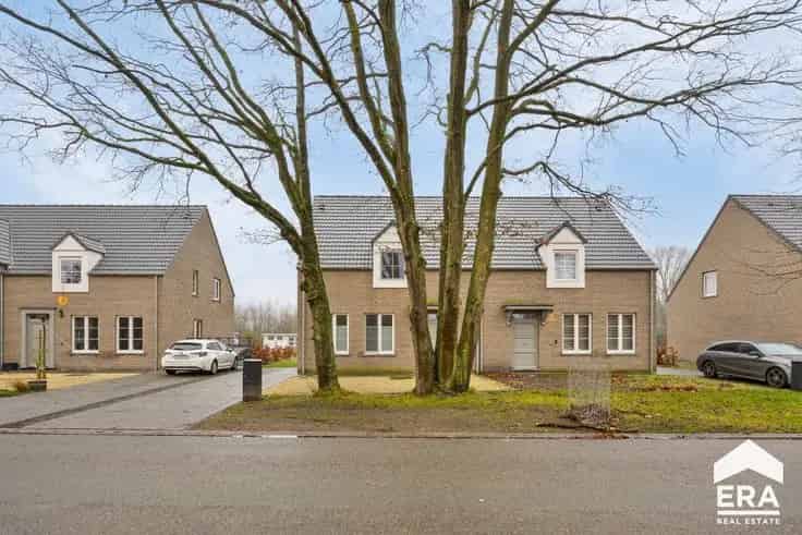 Nieuwbouwwoning te Koop in Mol - Ruime Tuin - Uitbreidbaar