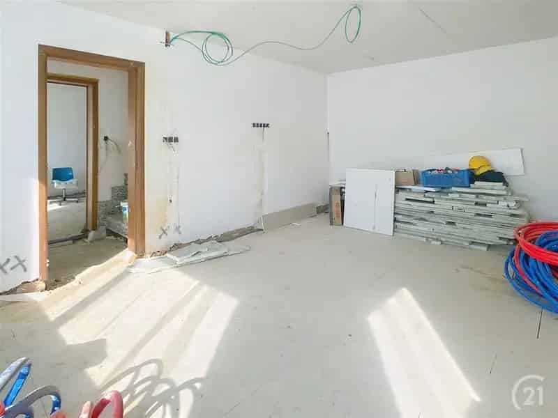 Ruwbouwwoning te Nederhasselt