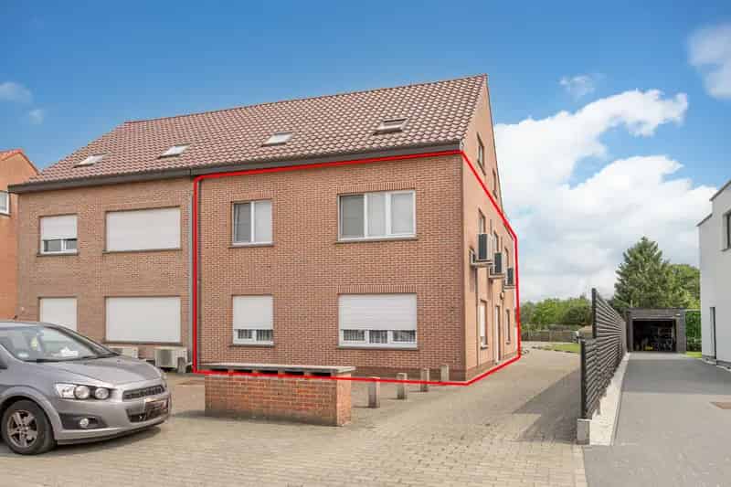 4 Appartementen met 4 Garageboxen te Koop