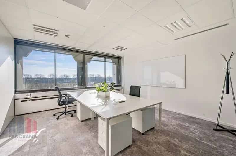Kantoorruimte te huur Gent 548m² Nabij E40 E17 R4