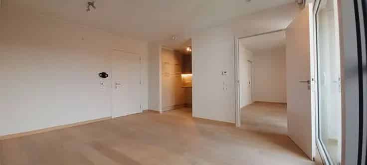 Appartement Te Koop Aalst: Assistentieflat met Parking