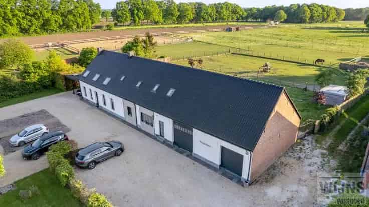 Langgevelhoeve te Koop 5 slaapkamers 2 keukens