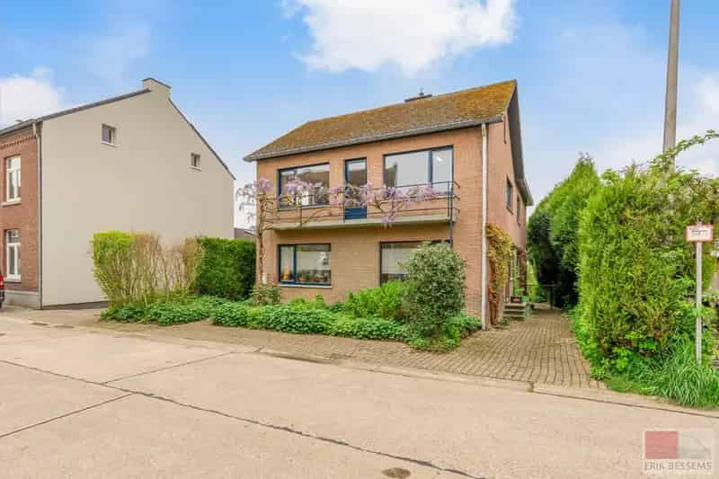 Huis te huur Kanne 278m2 3 slaapkamers grote tuin nabij Maastricht