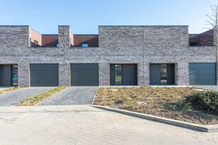 MODERNE NIEUWBOUWWONING OP TOPLOCATIE IN KORTESSEM