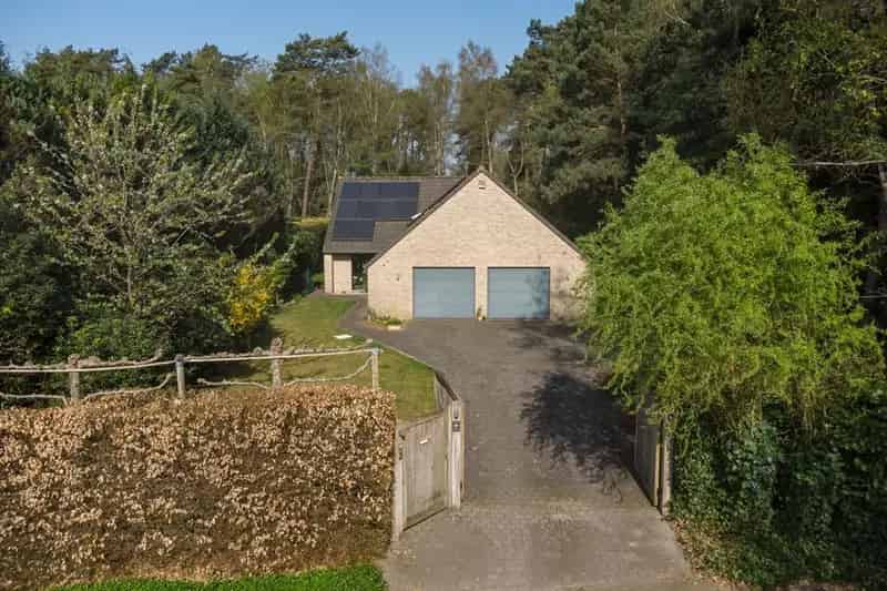 Huis te huur: Instapklare villa met 3 slaapkamers en garage