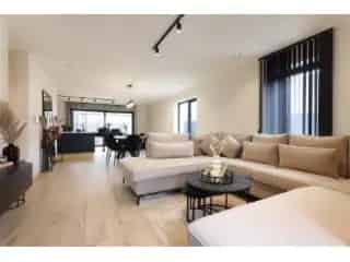 Nieuwbouwwoning Genk 5 slaapkamers