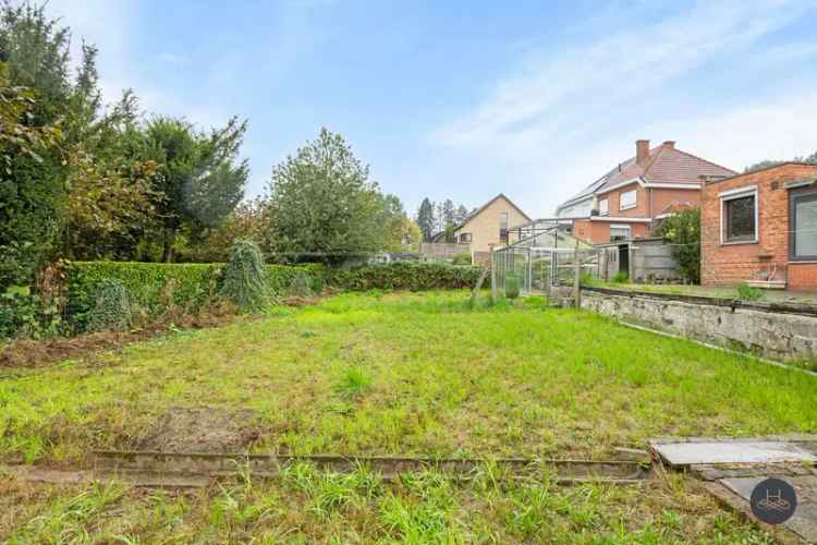 Ruime renovatiewoning met zuid-gerichte tuin