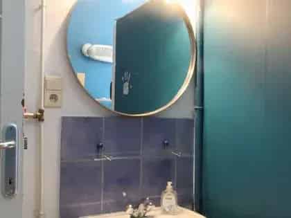 Kamer te Huur Schaerbeek - Lichtrijk Appartement met Pooltafel
