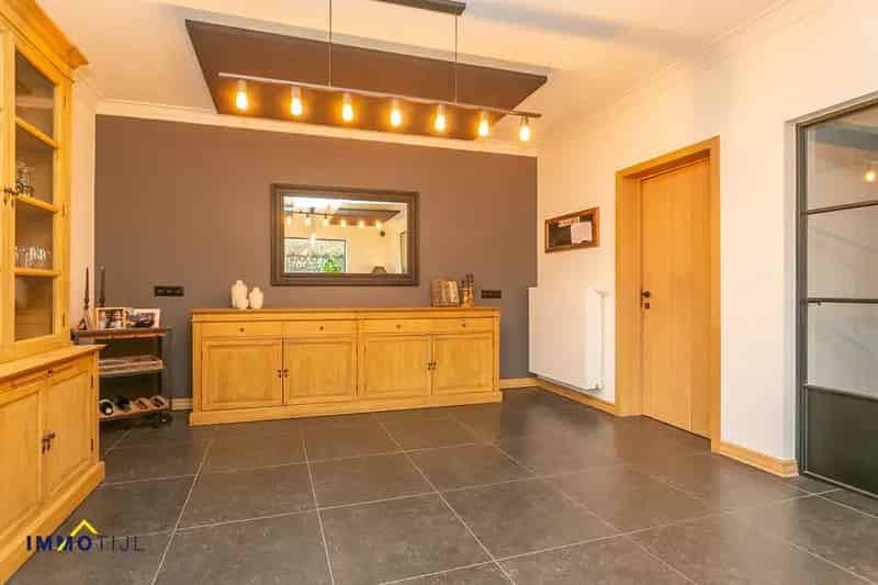 Fraaie woning met prachttuin te Opstal