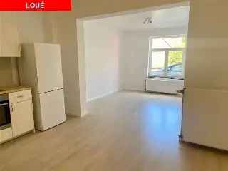 Huis te huur Mont Saint Guibert 3 slaapkamers gerenoveerd