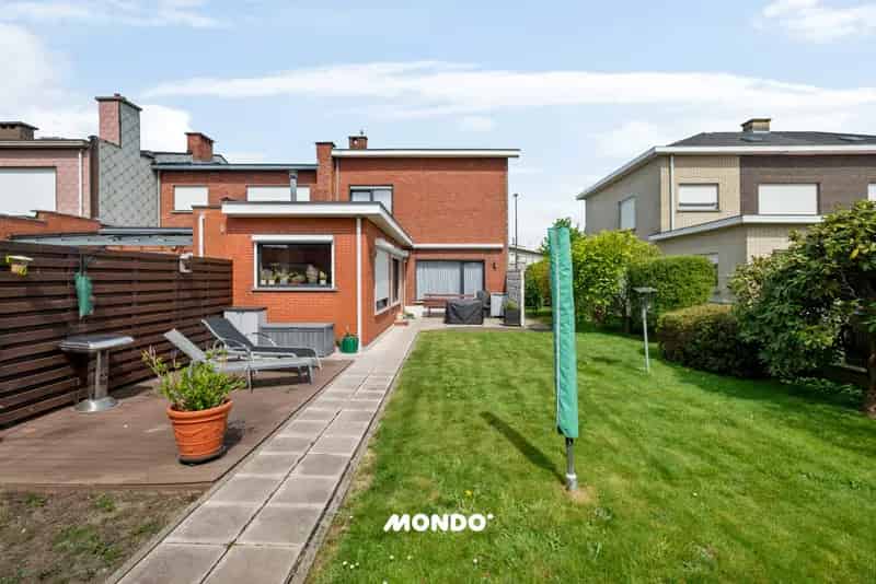 Halfopen Bebouwing te Willebroek 3 slaapkamers 2 garages