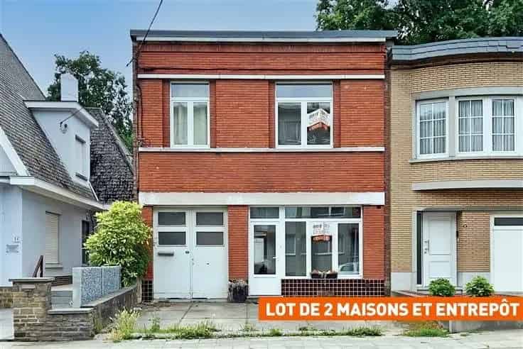 Huis Te Koop Jupille: 2 Woningen Atelier Parking