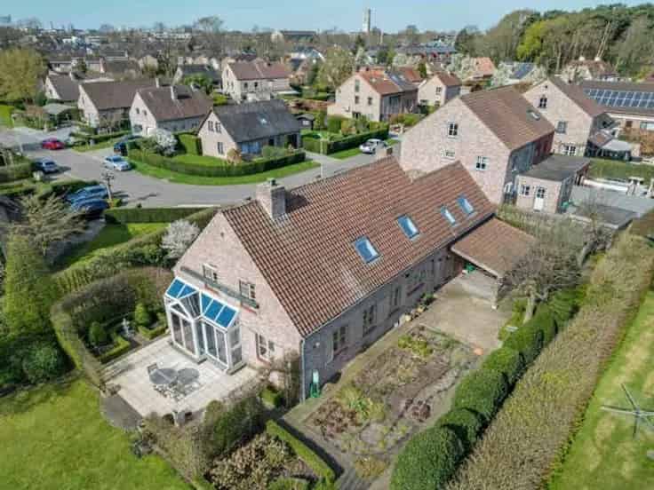 Villa te Koop Hasselt - Ruime Tuin - Energiezuinig