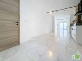 Handelspand te Huur Mouscron 80m² Station Nabij