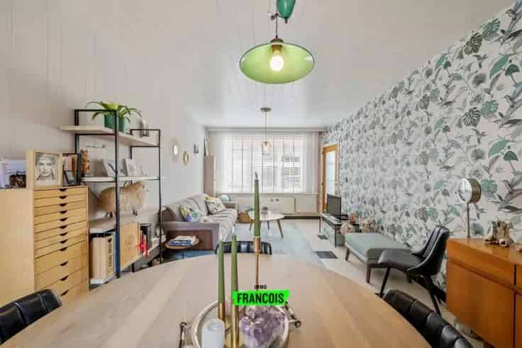 Huis Te Koop Oostende: Charmante gezinswoning met tuin