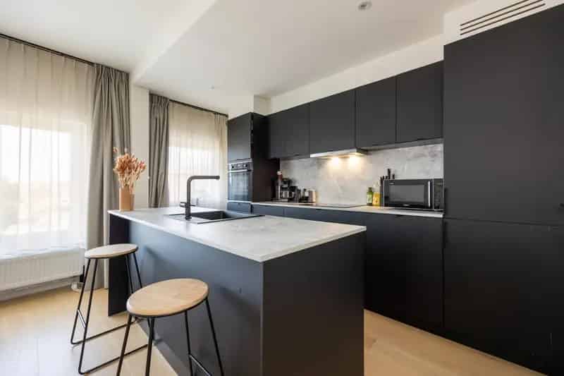 Gerenoveerd Appartement te Schelle 2 slaapkamers terras