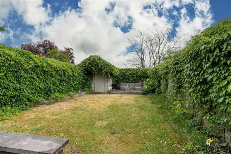 Huis te koop: Instapklare woning met 5 slaapkamers en tuin in Ekeren