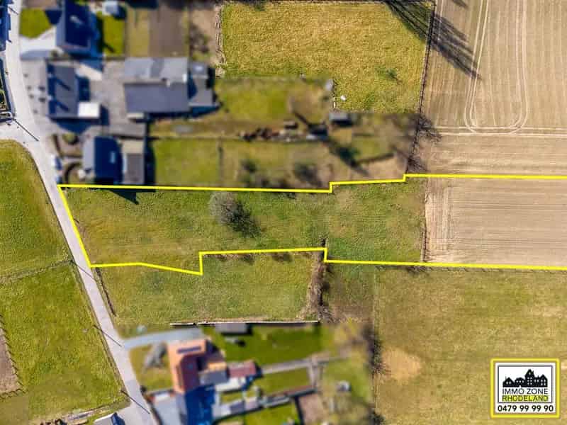 Exclusieve Bouwgrond met Aanpalende Landbouwgrond