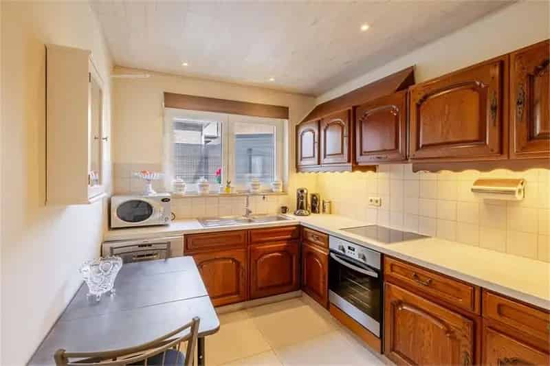 Appartement 4 slaapkamers te koop Wetteren