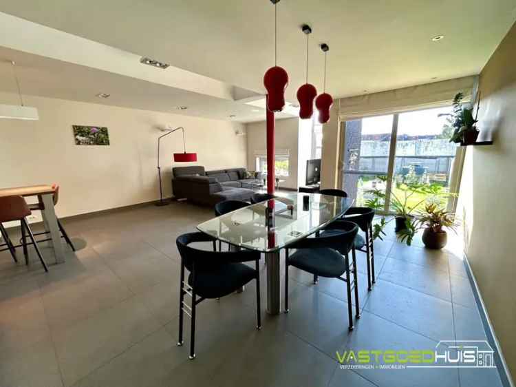 Moderne Energiezuinige Gezinswoning Tuin Garage