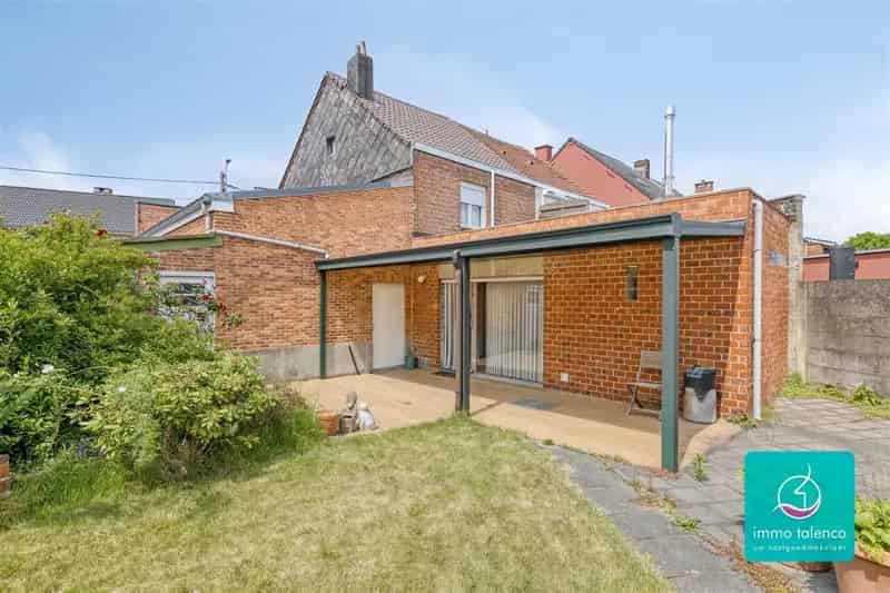 Huis te huur te renoveren Opwijk grote tuin werkplaats garage
