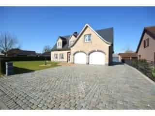 Villa te koop Heist-op-den-Berg - 4 slaapkamers - 333m²