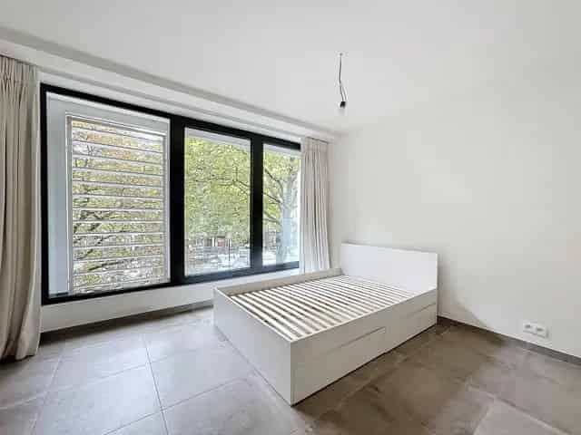Appartement te koop Ixelles Louise 65m²
