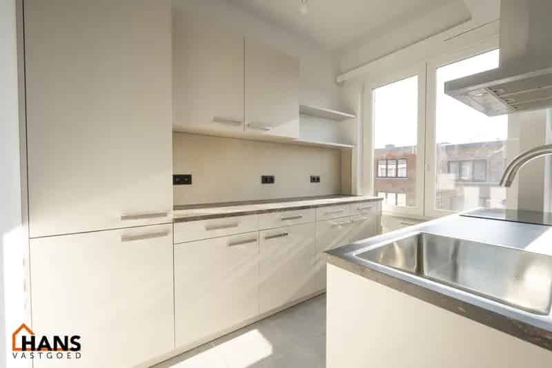 Appartement te huur 2 slaapkamers  Centraal gelegen