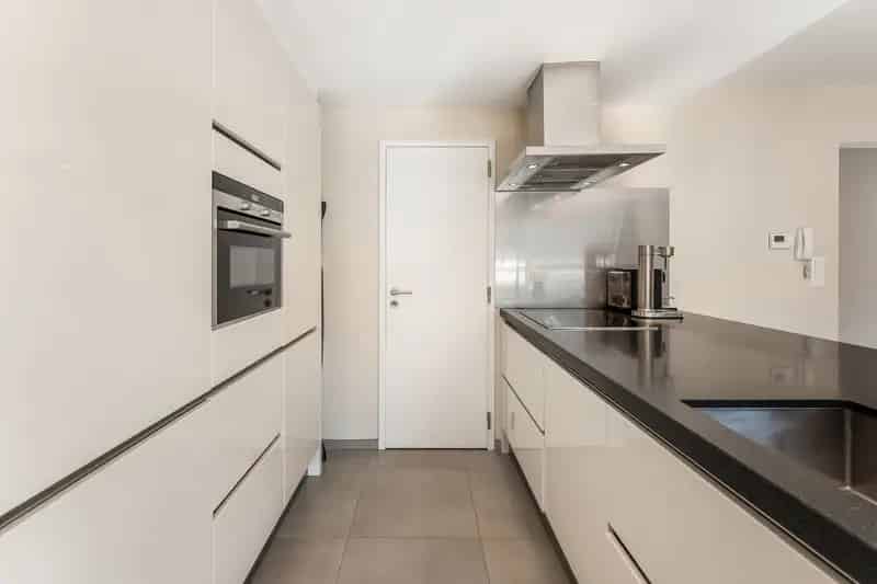 Ruim Appartement te Geel met Terras en Staanplaats