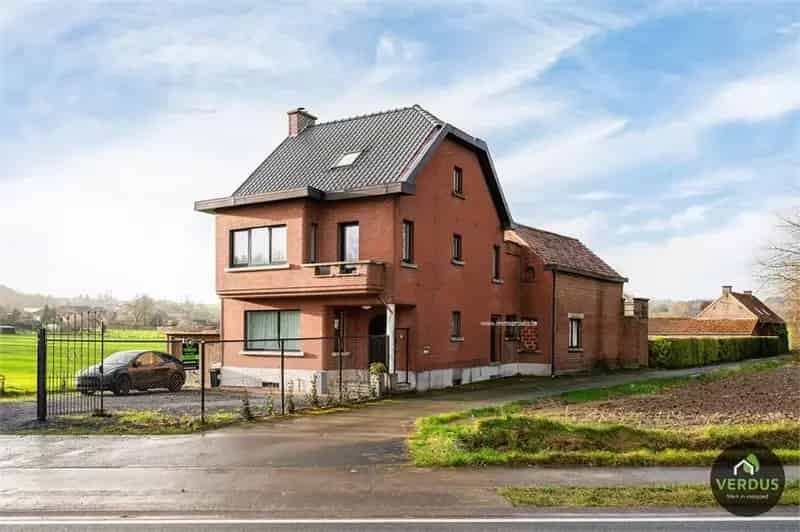 Huis te koop Parike 4 slaapkamers groot perceel renovatieproject