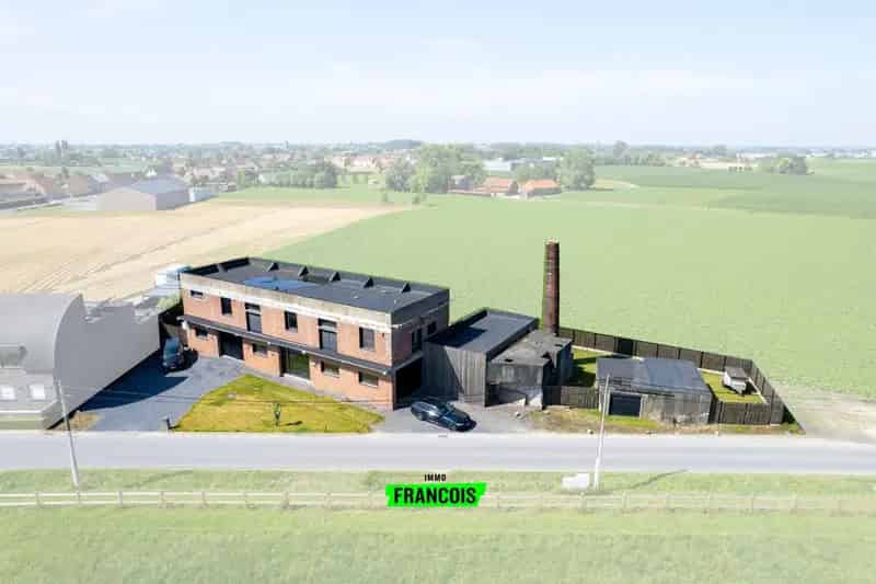 Huis te huur Ledegem: Landelijke luxe in voormalige vlasfabriek