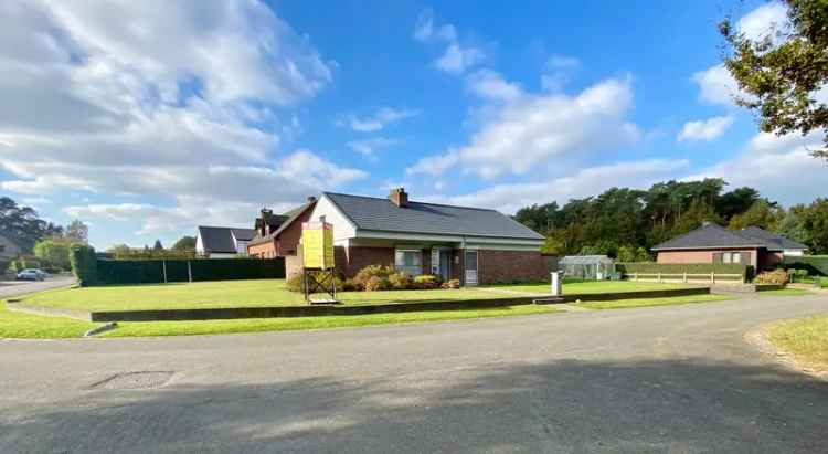 Te koop huis goed onderhouden gelijkvloerse woning met 3 slaapkamers