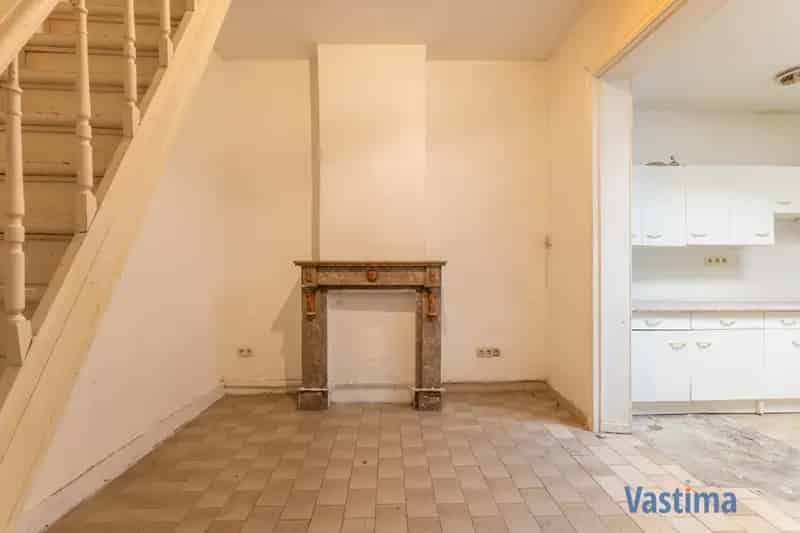 Stadswoning Aalst: Op te knappen woning nabij centrum